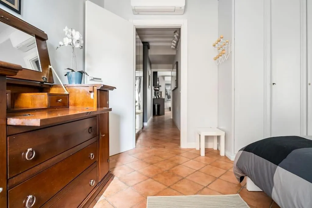 شقة L'Atelier Del Centro: Tra Design, Storia E Fascino بريشا إيطاليا